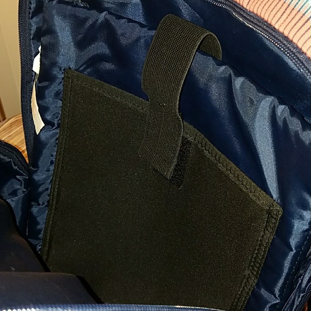 Roxy Book Bag/Back Pack - Picture 7 of 8